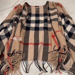 BURBERRY SHAWL #BURBERRY